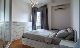 Фото 1: 3 комн. квартира, 130 м², 5/5 эт. - Рост Недвижимость