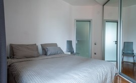 Фото 2: 3 комн. квартира, 130 м², 5/5 эт. - Рост Недвижимость