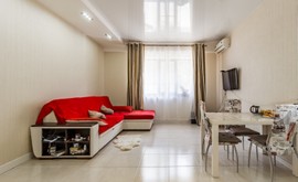 Фото 2: 2 комн. квартира, 56 м², 6/3 эт. - Рост Недвижимость