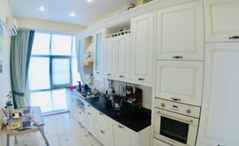Фото 1: 3 комн. квартира, 96.3 м², 9/8 эт. - Рост Недвижимость