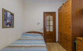Фото 2: 3 комн. квартира, 84 м², 3/2 эт. - Рост Недвижимость