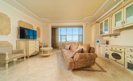 Фото 5: 3 комн. квартира, 104 м², 17/10 эт. - Рост Недвижимость