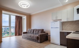 Фото 1: 2 комн. квартира, 64 м², 18/12 эт. - Рост Недвижимость