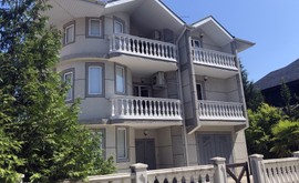 Фото 1: Коттедж 286 м² на участке 6 сот. - Рост Недвижимость