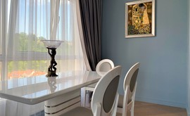 Фото 3: 2 комн. квартира, 76 м², 24/13 эт. - Рост Недвижимость