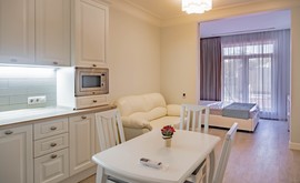 Фото 1: 1 комн. квартира, 50 м², 24/2 эт. - Рост Недвижимость