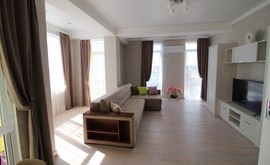 Фото 3: 2 комн. квартира, 66 м², 12/7 эт. - Рост Недвижимость