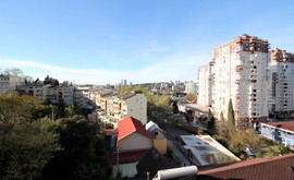 Фото 2: 3 комн. квартира, 80 м², 9/4 эт. - Рост Недвижимость