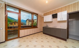 Фото 2: 2 комн. квартира, 61 м², 4/3 эт. - Рост Недвижимость
