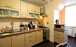 Фото 2: 3 комн. квартира, 84 м², 5/1 эт. - Рост Недвижимость