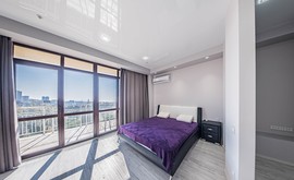 Фото 1: 1 комн. квартира, 69.4 м², 11/8 эт. - Рост Недвижимость