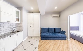 Фото 1: 1 комн. квартира, 43 м², 4/4 эт. - Рост Недвижимость