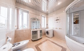 Фото 1: 4 комн. квартира, 180 м², 10/8 эт. - Рост Недвижимость
