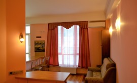 Фото 2: 1 комн. квартира, 35 м², 6/4 эт. - Рост Недвижимость