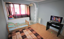 Фото 2: 3 комн. квартира, 76 м², 5/5 эт. - Рост Недвижимость