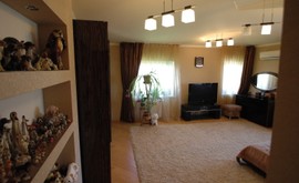 Фото 3: 4 комн. квартира, 160 м², 5/5 эт. - Рост Недвижимость