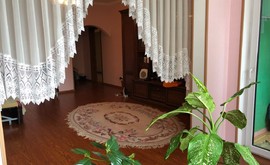 Фото 1: 2 комн. квартира, 100 м², 21/7 эт. - Рост Недвижимость