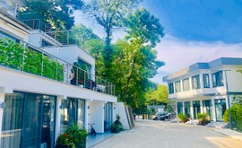 Фото 1: 1 комн. квартира, 35 м², 5/5 эт. - Рост Недвижимость