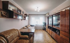 Фото 1: 2 комн. квартира, 49 м², 6/3 эт. - Рост Недвижимость
