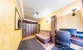 Фото 1: 2 комн. квартира, 47.5 м², 8/2 эт. - Рост Недвижимость
