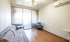 Фото 1: 3 комн. квартира, 72 м², 5/3 эт. - Рост Недвижимость