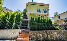 Фото 3: Дом 200 м² на участке 4 сот. - Рост Недвижимость