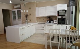 Фото 1: 3 комн. квартира, 114 м², 18/4 эт. - Рост Недвижимость