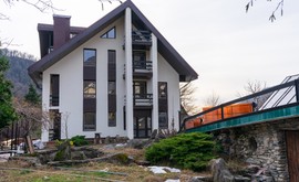 Фото 1: Свободного назначения 1100 м², Красная поляна - Рост Недвижимость