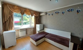 Фото 2: 3 комн. квартира, 72 м², 5/5 эт. - Рост Недвижимость