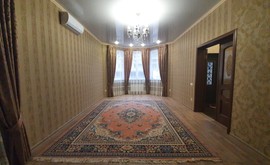 Фото 1: Дом 200 м² на участке 5 сот. - Рост Недвижимость