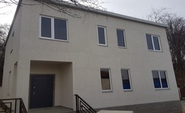 Фото 1: Таунхаус 160 м² на участке 4.2 сот. - Рост Недвижимость