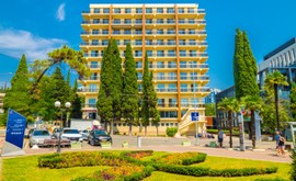 Фото 3: 2 комн. квартира, 113 м², 12/9 эт. - Рост Недвижимость
