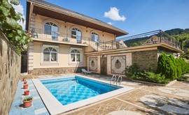 Фото 1: Коттедж 380 м² на участке 12 сот. - Рост Недвижимость
