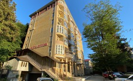 Фото 1: 1 комн. квартира, 42.4 м², 8/5 эт. - Рост Недвижимость