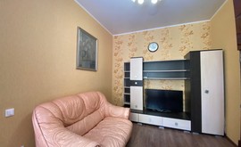 Фото 3: 1 комн. квартира, 35 м², 4/2 эт. - Рост Недвижимость