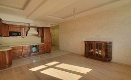 Фото 4: 2 комн. квартира, 82 м², 18/16 эт. - Рост Недвижимость