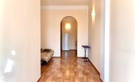 Фото 5: 2 комн. квартира, 79 м², 5/2 эт. - Рост Недвижимость
