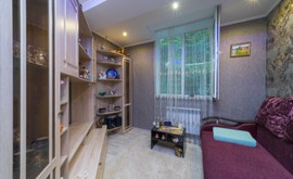 Фото 4: 2 комн. квартира, 52 м², 6/5 эт. - Рост Недвижимость