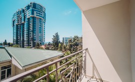 Фото 4: 2 комн. квартира, 70 м², 17/2 эт. - Рост Недвижимость