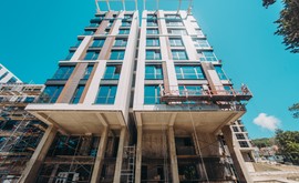 Фото 1: 4 комн. квартира, 106.8 м², 8/2 эт. - Рост Недвижимость