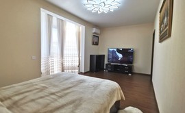 Фото 3: 2 комн. квартира, 80 м², 18/8 эт. - Рост Недвижимость
