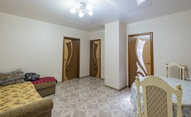Фото 3: 2 комн. квартира, 46 м², 8/4 эт. - Рост Недвижимость