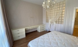 Фото 2: 2 комн. квартира, 65 м², 24/2 эт. - Рост Недвижимость