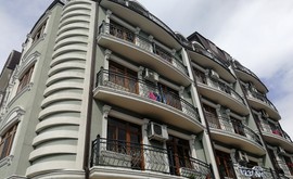 Фото 1: 3 комн. квартира, 94 м², 5/3 эт. - Рост Недвижимость