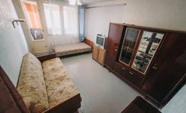 Фото 1: 1 комн. квартира, 32 м², 5/5 эт. - Рост Недвижимость