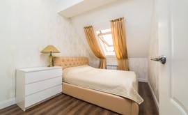 Фото 2: 1 комн. квартира, 38 м², 4/4 эт. - Рост Недвижимость