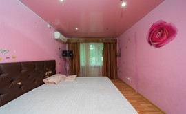 Фото 2: 2 комн. квартира, 50 м², 5/1 эт. - Рост Недвижимость