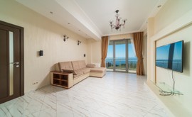 Фото 2: 2 комн. квартира, 144 м², 8/6 эт. - Рост Недвижимость