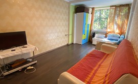 Фото 1: 1 комн. квартира, 30 м², 5/5 эт. - Рост Недвижимость