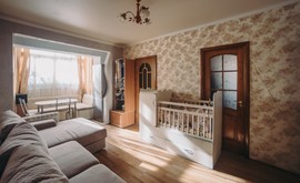 Фото 1: 2 комн. квартира, 50 м², 4/1 эт. - Рост Недвижимость
